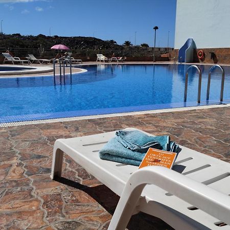 Huebsche Ferienwohnung Mit 2 Schlafzimmern, Pool Und Wlan, Strandnaehe Callao Salvaje Bagian luar foto