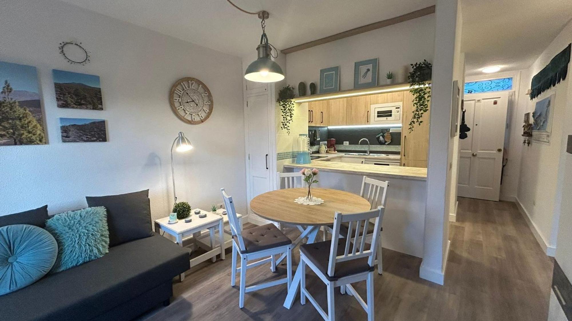 Huebsche Ferienwohnung Mit 2 Schlafzimmern, Pool Und Wlan, Strandnaehe Callao Salvaje Bagian luar foto
